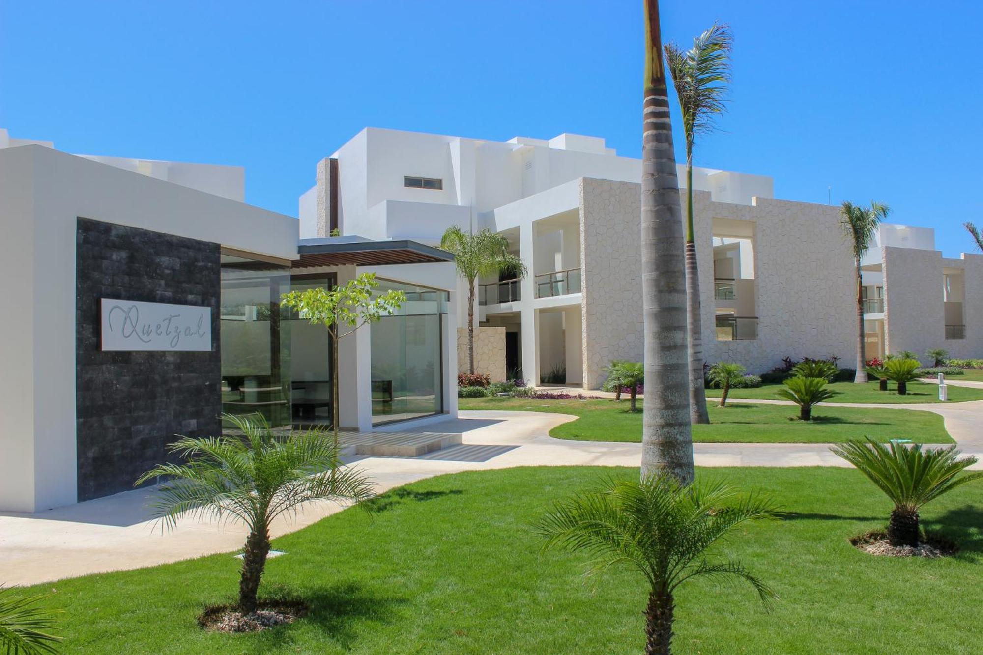 Exceptional 2Story Penthouse With Hot Tub And Rooftop Terrace In Bahia Principe Akumal Zewnętrze zdjęcie